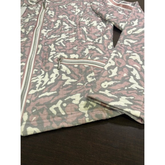 Just White Quilted Print Jacket NWT - Picture 6 of 8